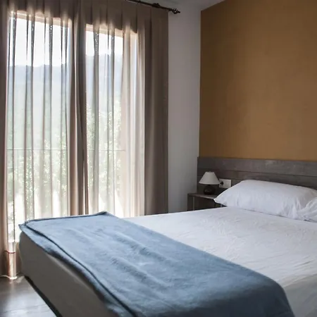 Hostel Cal Manel